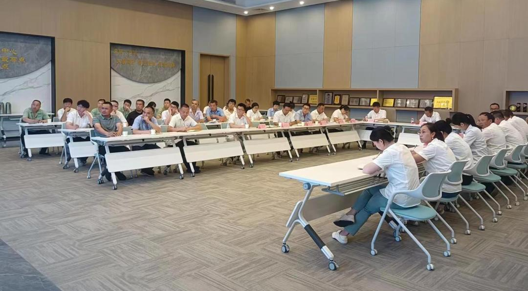 砥砺前行 共赢未来|球王会装饰召开2023年半年度事情聚会