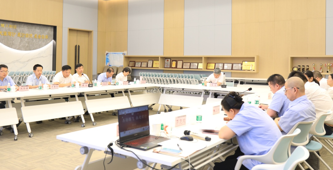 共铸腾飞 振翅前行|球王会家具2023年年中事情聚会顺遂召开